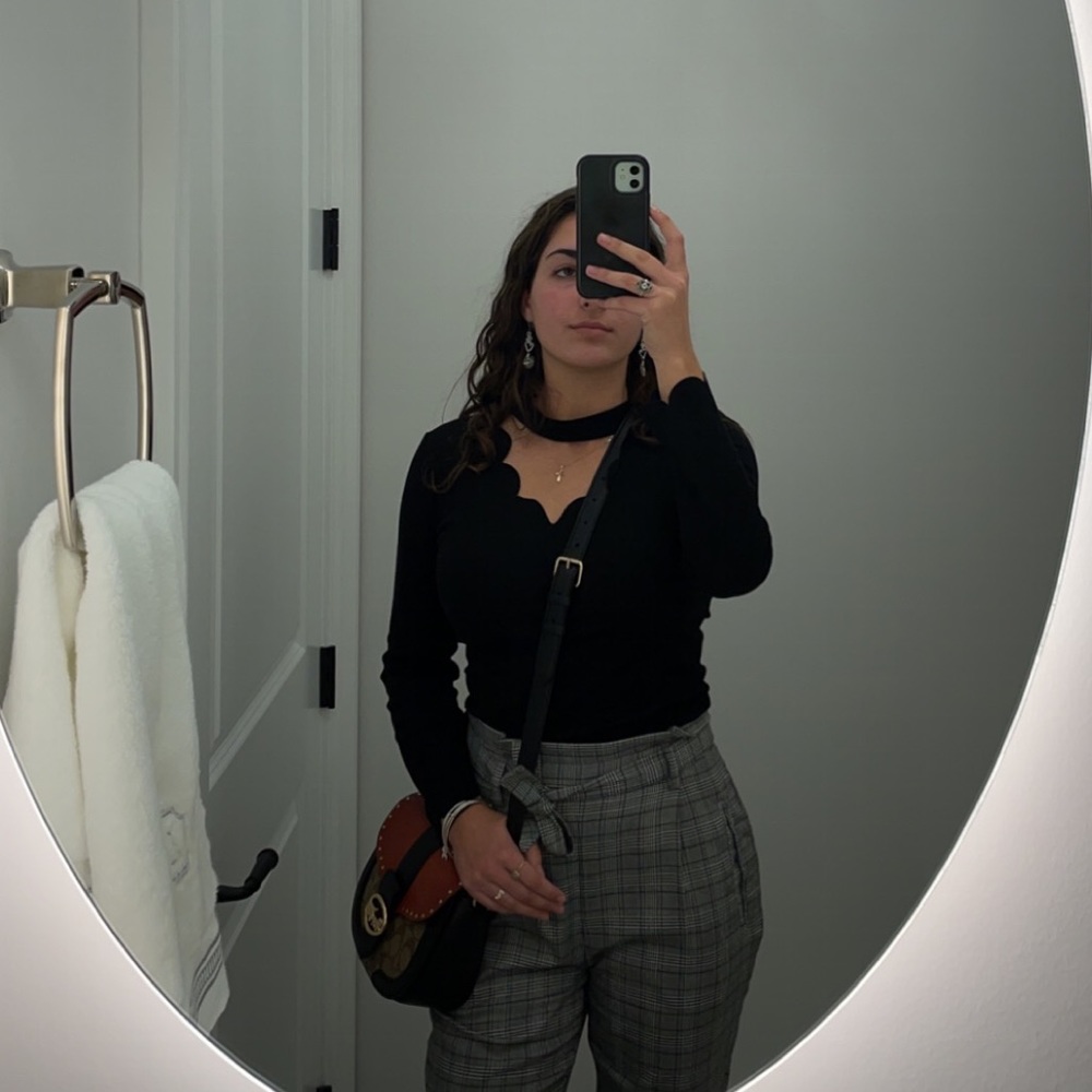 Meet your Posher, Carina